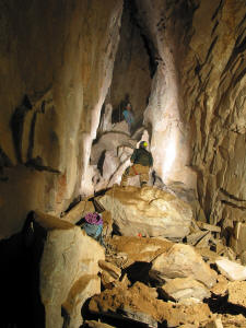 Passage at the bottom of Mount Emory Cave